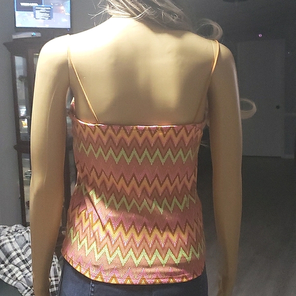 RUE 21 CROP TOP L - Picture 4 of 7